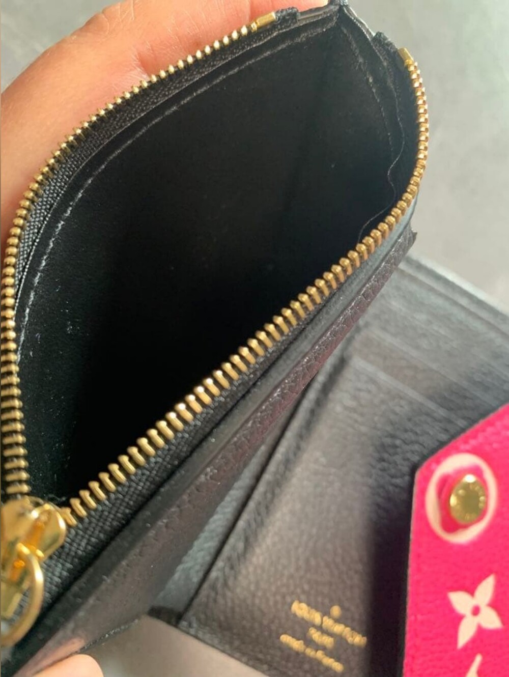 Louis Vuitton Black and Pink Monogram Envelope Card Wallet - Picture 5 of 10